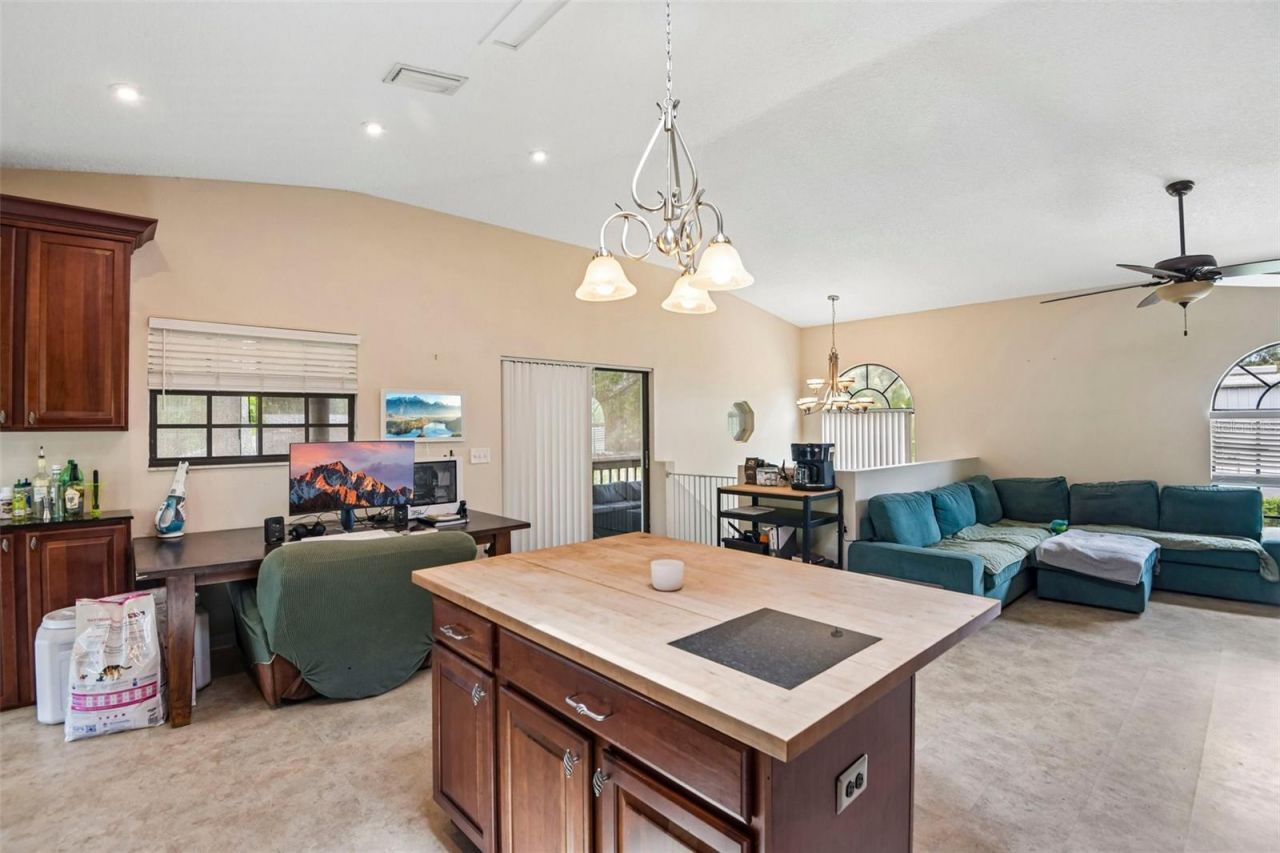 5831 114th Terrace N, Pinellas Park, FL 33782 Photo