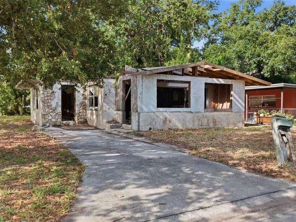 202 12TH AVENUE E, BRADENTON, FL 34208