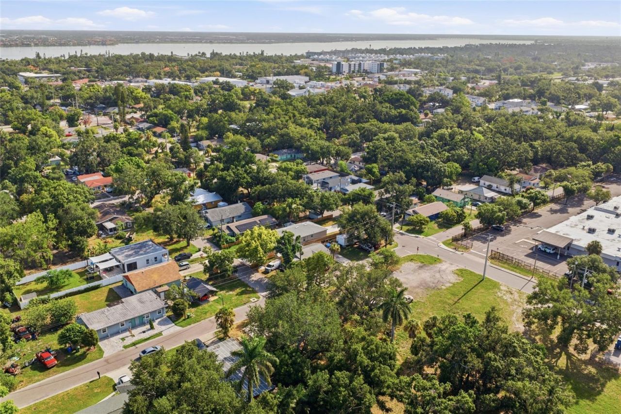 202 12th Avenue E, Bradenton, FL 34208 Photo