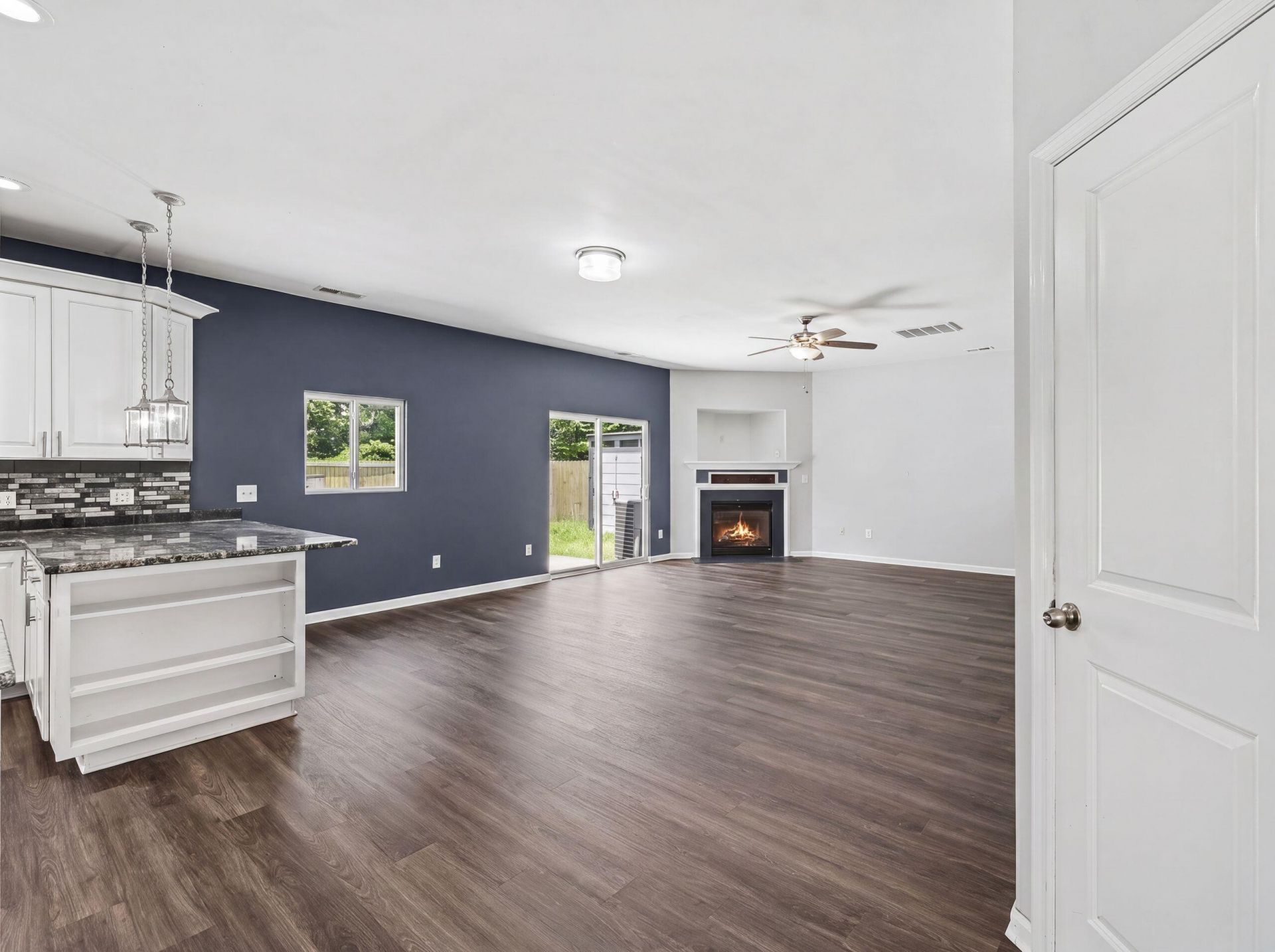 2021 Asher Loop Photo 9