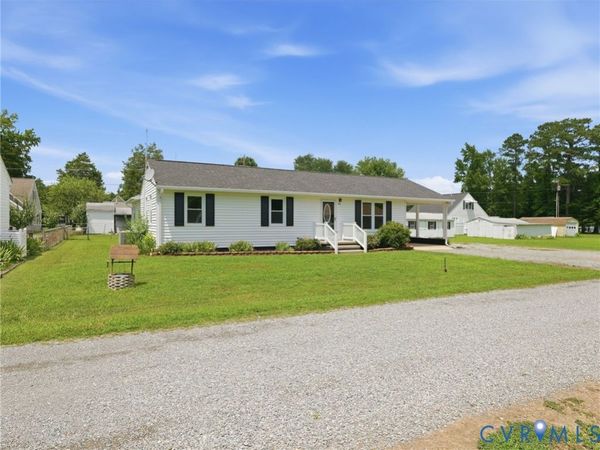161 Cedar Drive , Dunnsville, VA 22454
