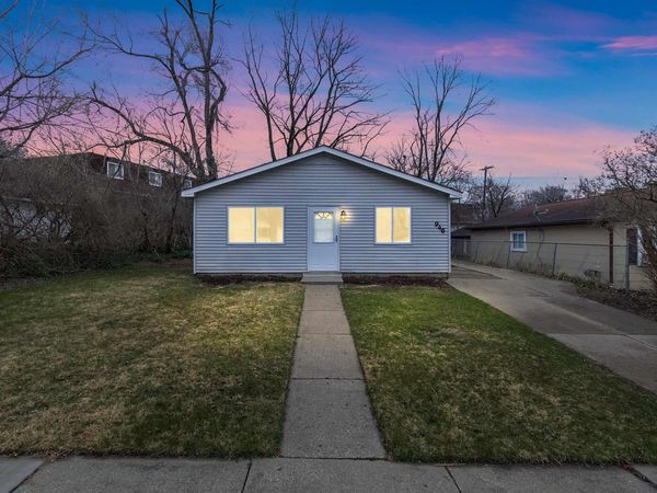 946 Fairview Avenue, Pontiac, MI 48340