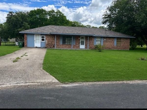 760 Williams Street, Italy, TX 76651