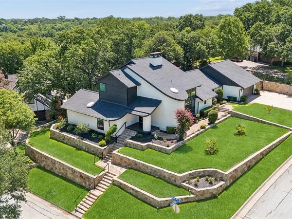 2401 Chimney Hill Drive, Arlington, TX 76012
