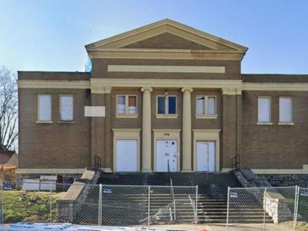 1719 Tauromee Avenue, Kansas City, KS 66102