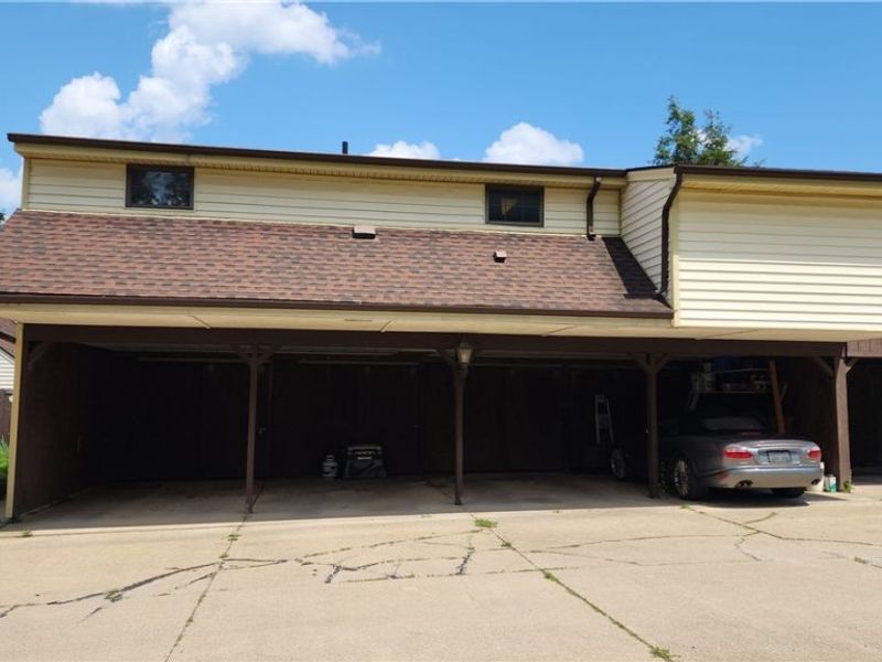 46103 New England Square, Unit B, New Waterford, OH 44445 Photo 24