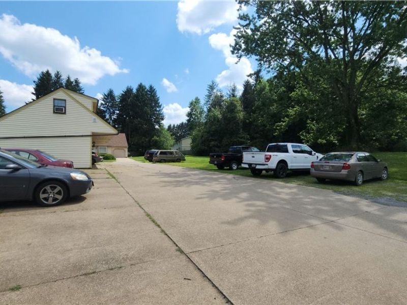 46103 New England Square, Unit B, New Waterford, OH 44445 Photo 25