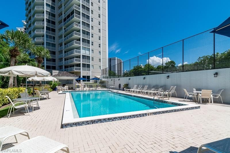 5501 Heron Point Dr, Unit 503, Naples, FL 34108 Photo