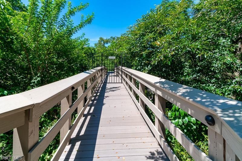 5501 Heron Point Dr, Unit 503, Naples, FL 34108 Photo