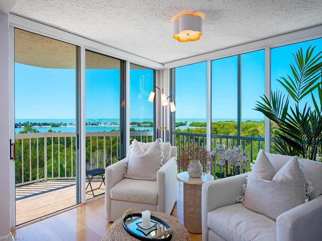 5501 Heron Point Dr, Unit 503, Naples, FL 34108 Photo