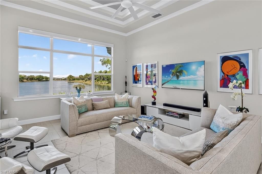 6387 Warwick Ave, Naples, FL 34113 Photo