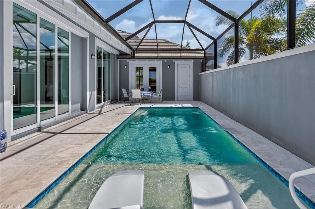 6387 Warwick Ave, Naples, FL 34113 Photo
