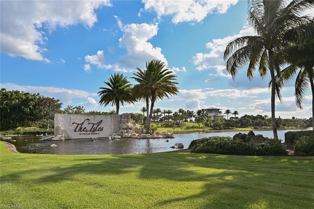 6387 Warwick Ave, Naples, FL 34113 Photo