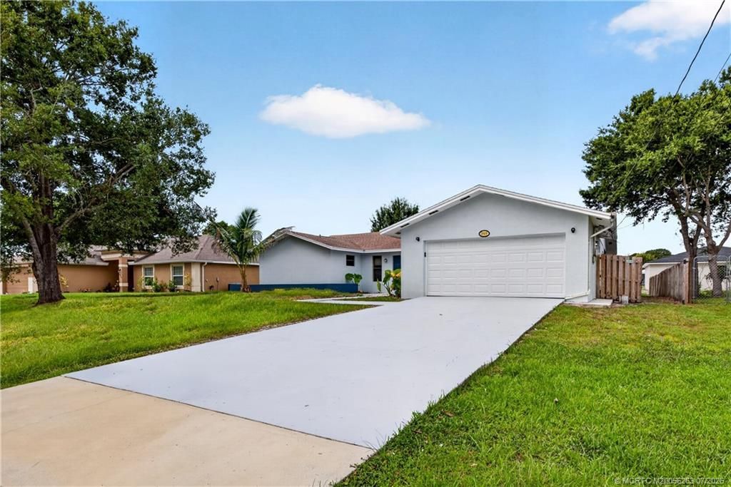 5809 Balsam Drive , Fort Pierce, FL 34982 Photo