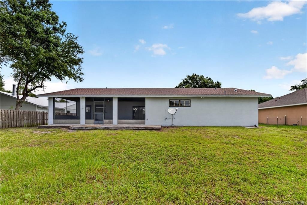 5809 Balsam Drive , Fort Pierce, FL 34982 Photo