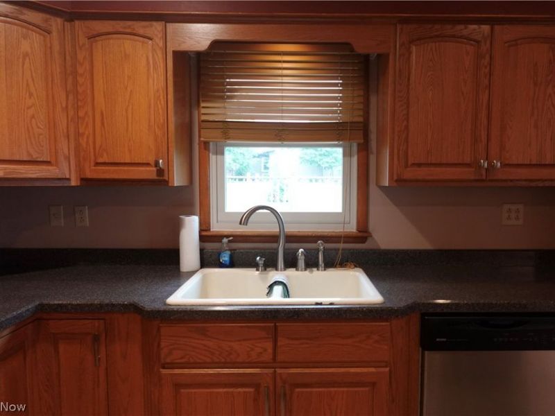 54837 High Ridge Road , Bellaire, OH 43935 Photo 15