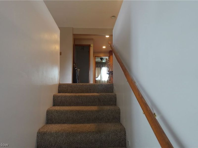 54837 High Ridge Road , Bellaire, OH 43935 Photo 9