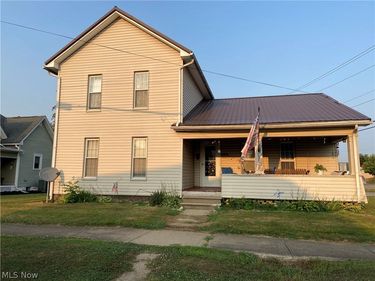 353 S River Street, Newcomerstown, OH 43832