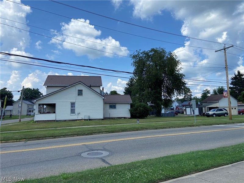 353 S River Street, Newcomerstown, OH 43832 Photo 8