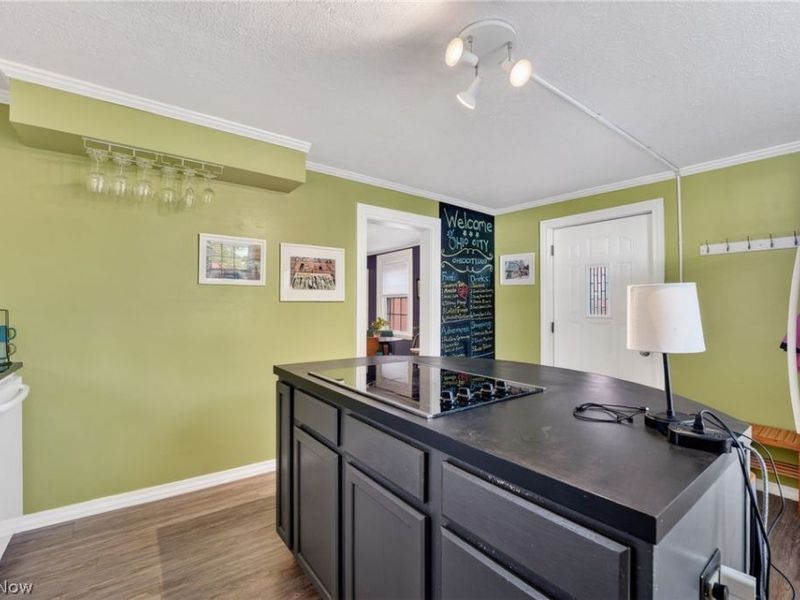 2078 W 41st Street, Cleveland, OH 44113 Photo 12