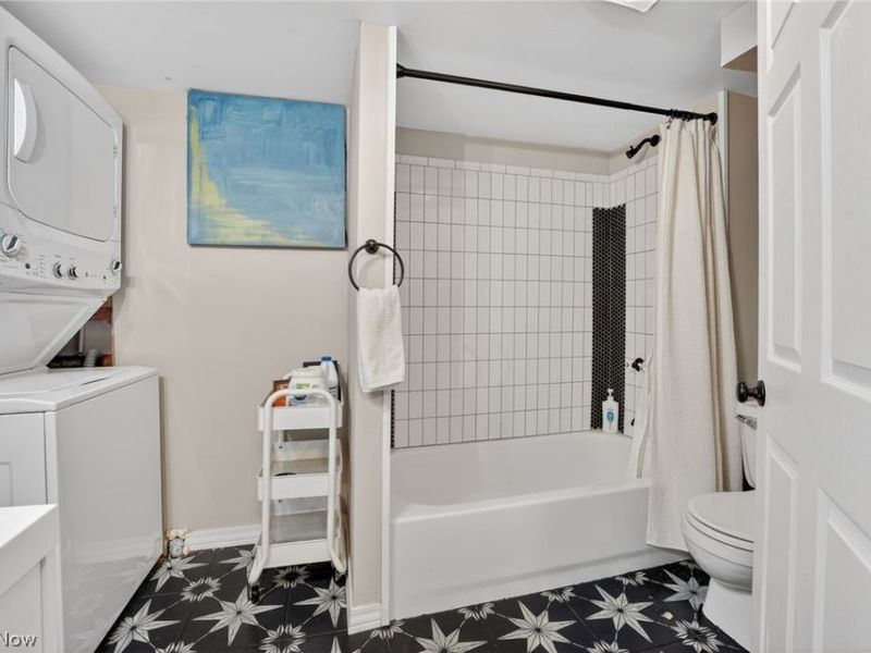 2078 W 41st Street, Cleveland, OH 44113 Photo 23
