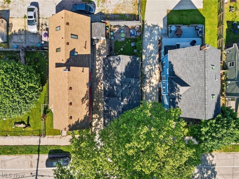 2078 W 41st Street, Cleveland, OH 44113 Photo 3