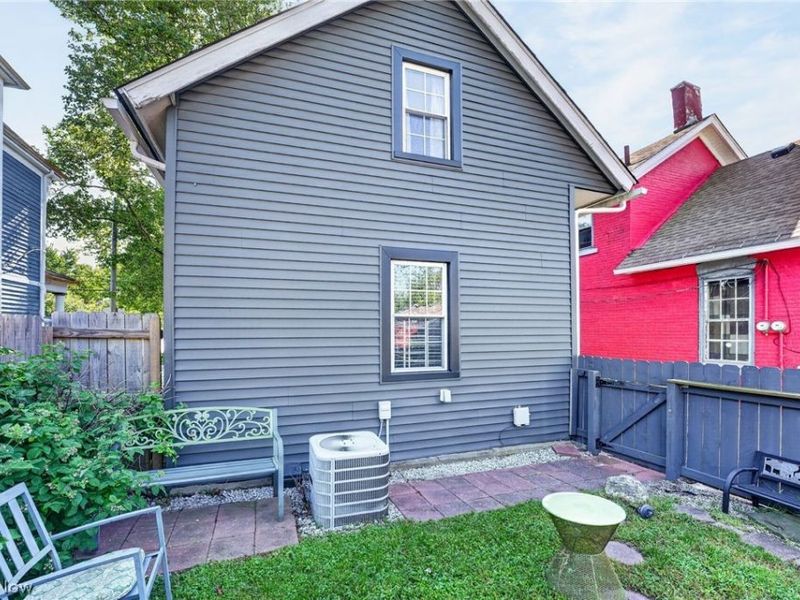 2078 W 41st Street, Cleveland, OH 44113 Photo 36