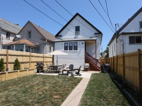 Main Photo