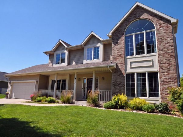 412 E Grant St, Elkhorn, WI 53121