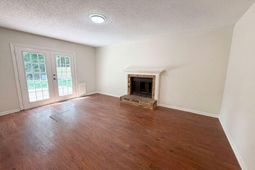 133 Danzid Drive photo 4