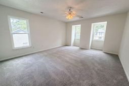 133 Danzid Drive photo 4