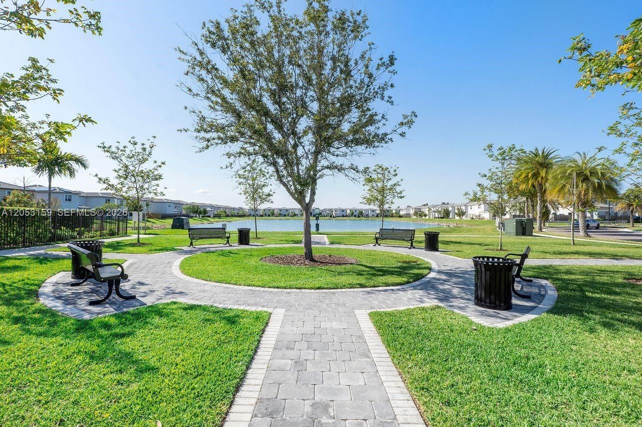 1367 SE 26th Ter , Homestead, FL 33035 Photo