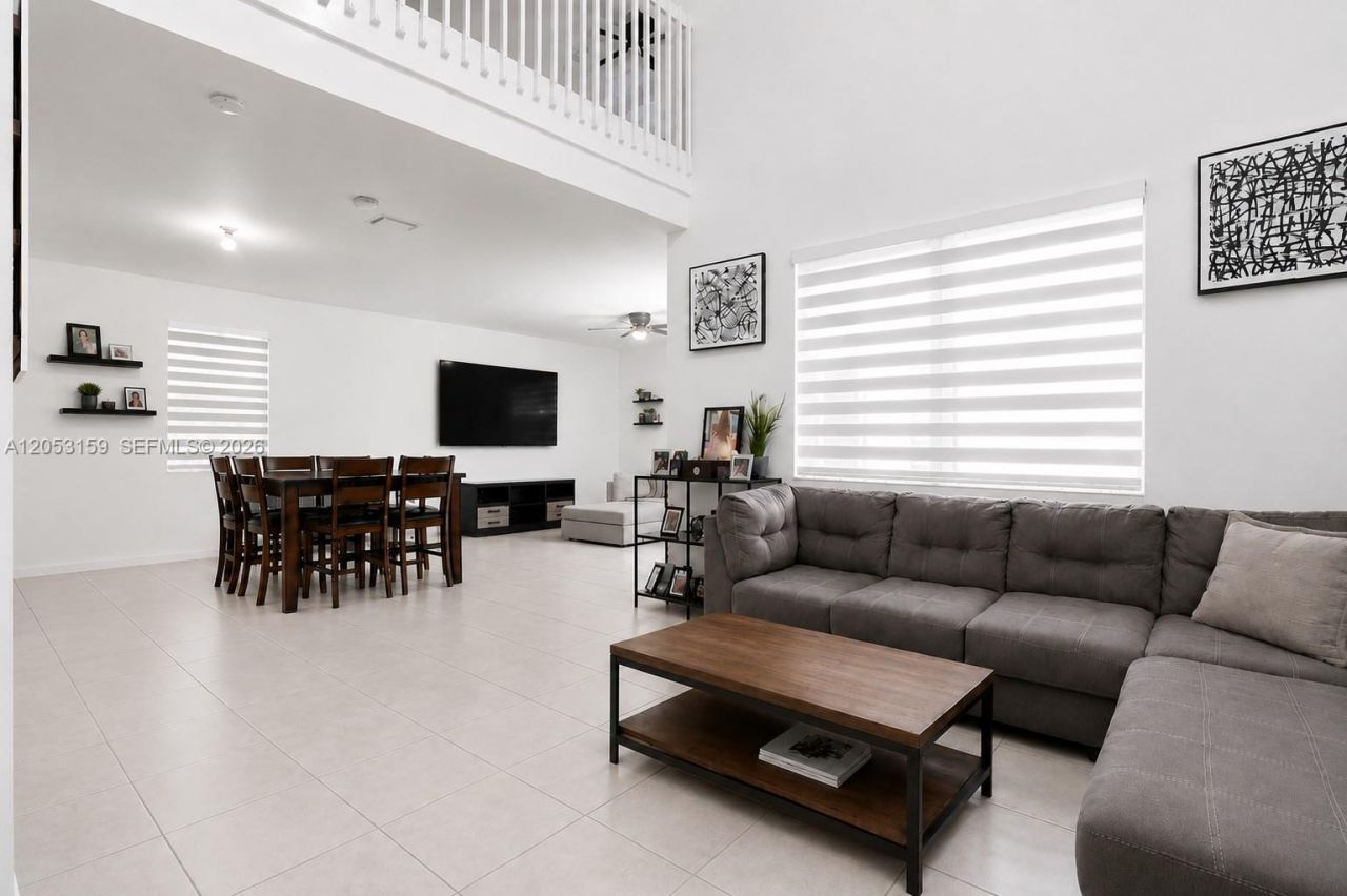 1367 SE 26th Ter , Homestead, FL 33035 Photo