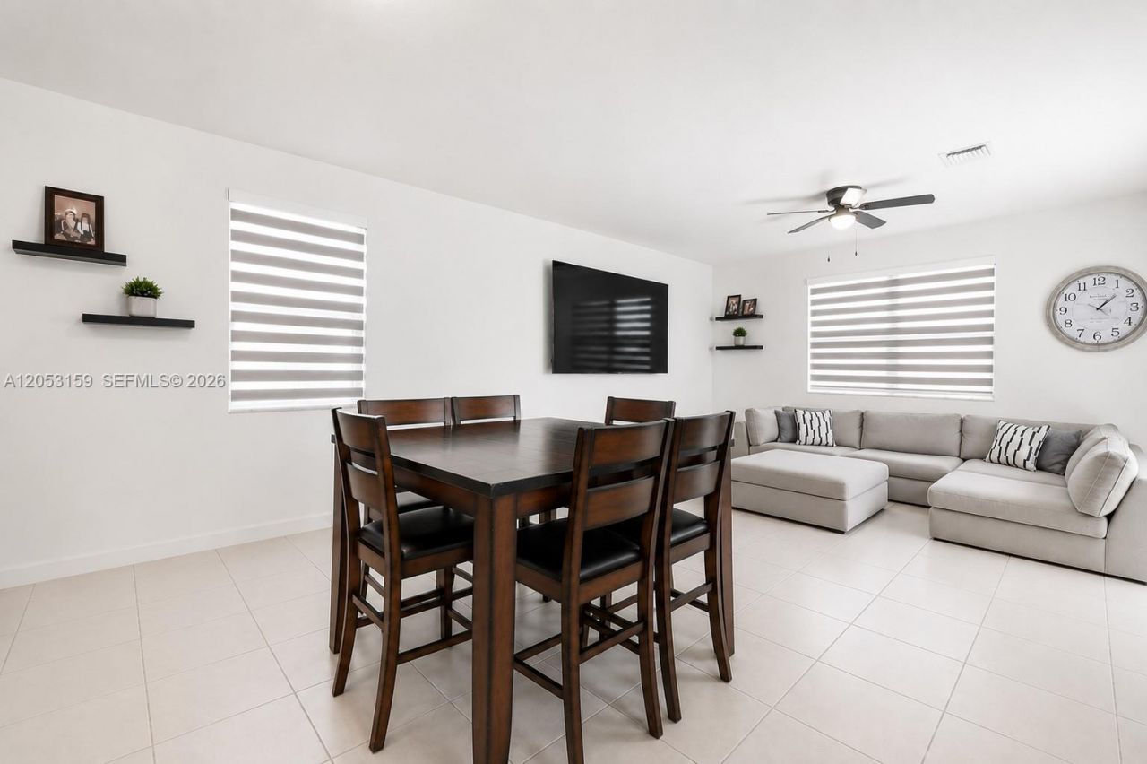 1367 SE 26th Ter , Homestead, FL 33035 Photo