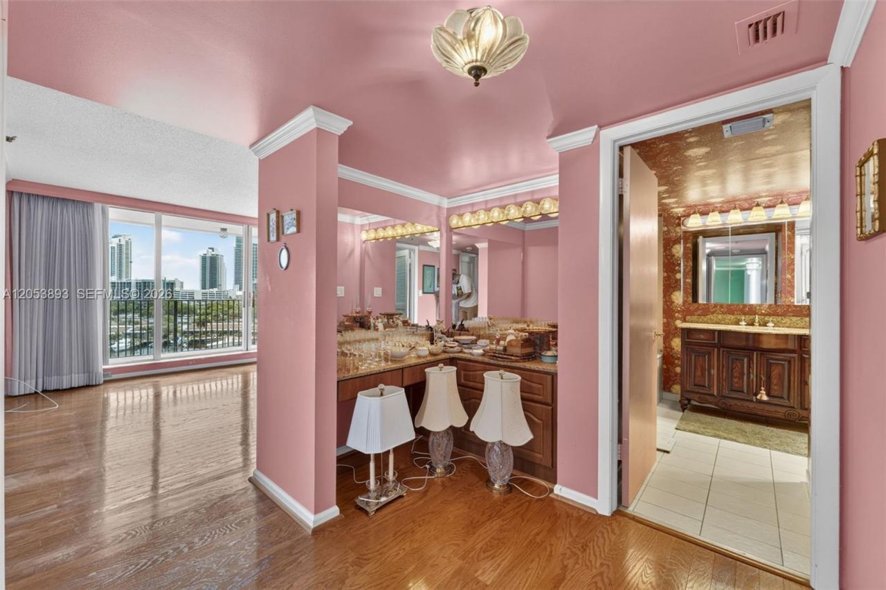 300 Three Islands Blvd, Unit 207, Hallandale Beach, FL 33009 Photo