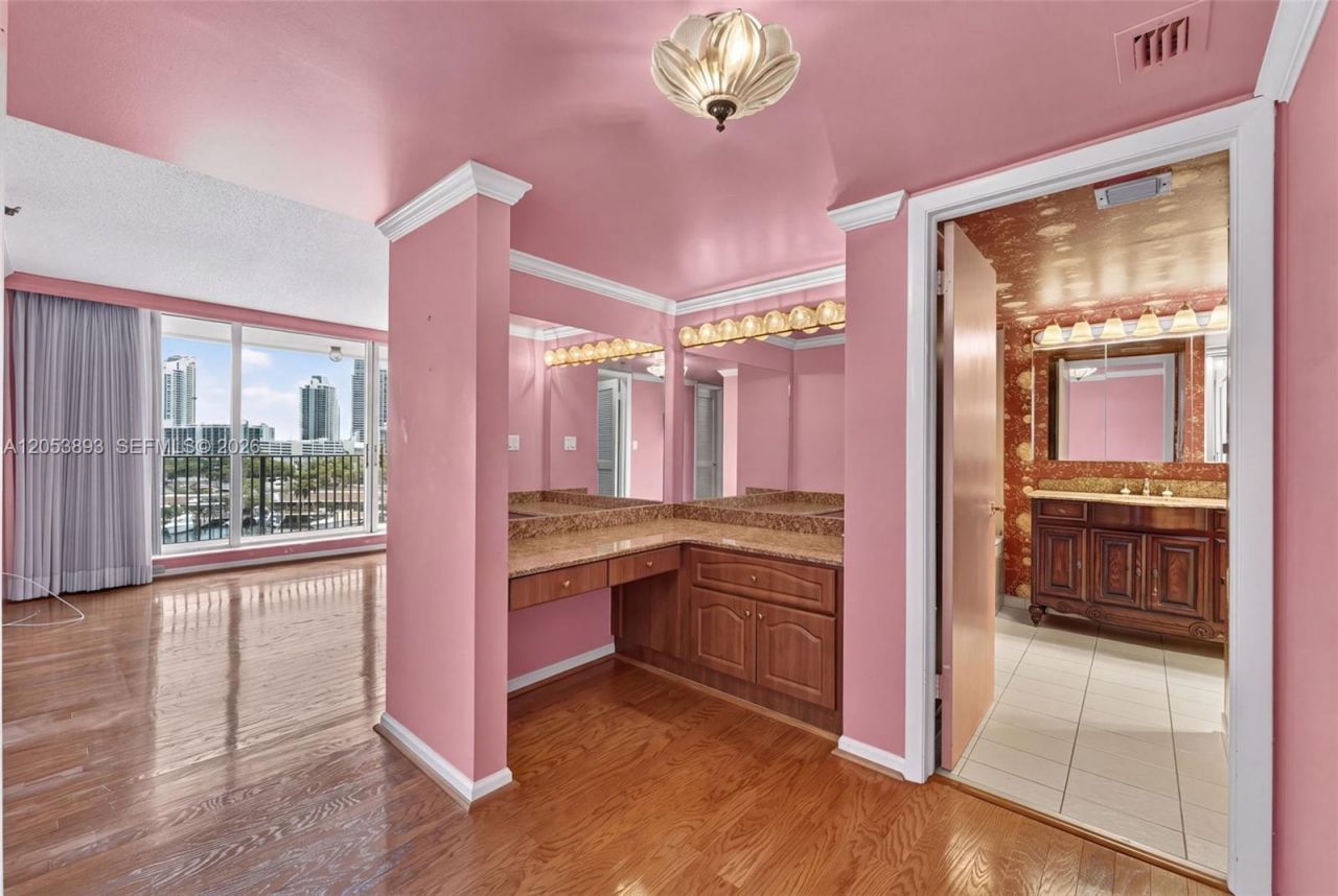300 Three Islands Blvd, Unit 207, Hallandale Beach, FL 33009 Photo