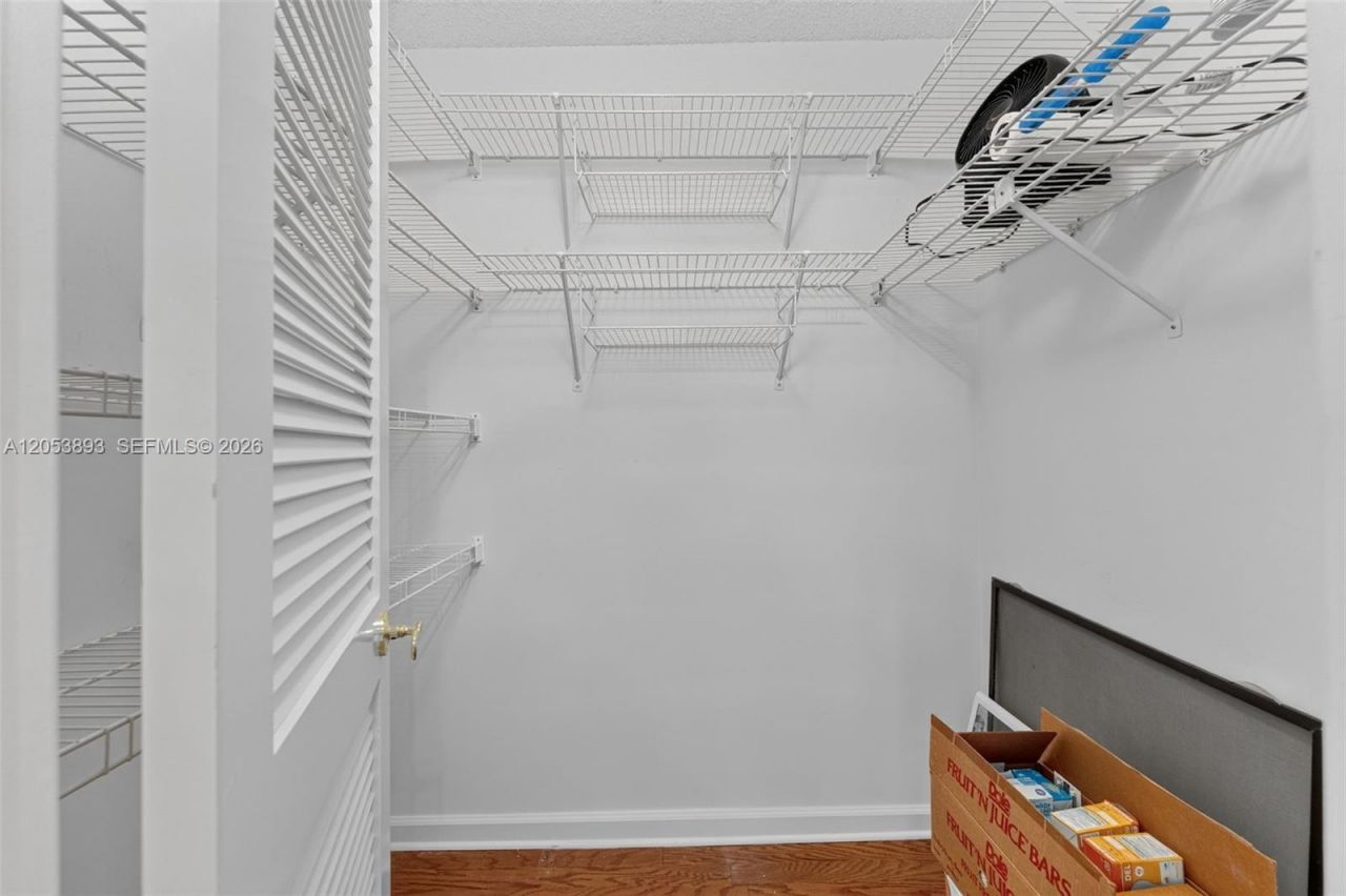 300 Three Islands Blvd, Unit 207, Hallandale Beach, FL 33009 Photo