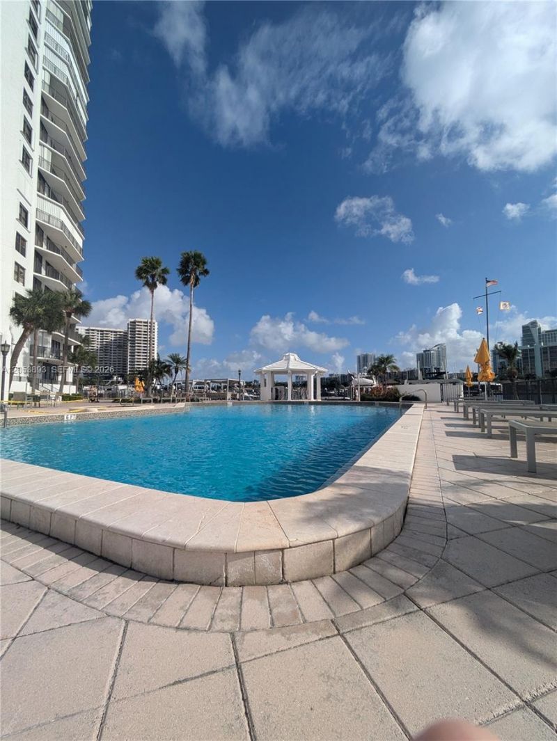 300 Three Islands Blvd, Unit 207, Hallandale Beach, FL 33009 Photo