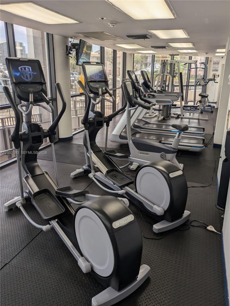 300 Three Islands Blvd, Unit 207, Hallandale Beach, FL 33009 Photo