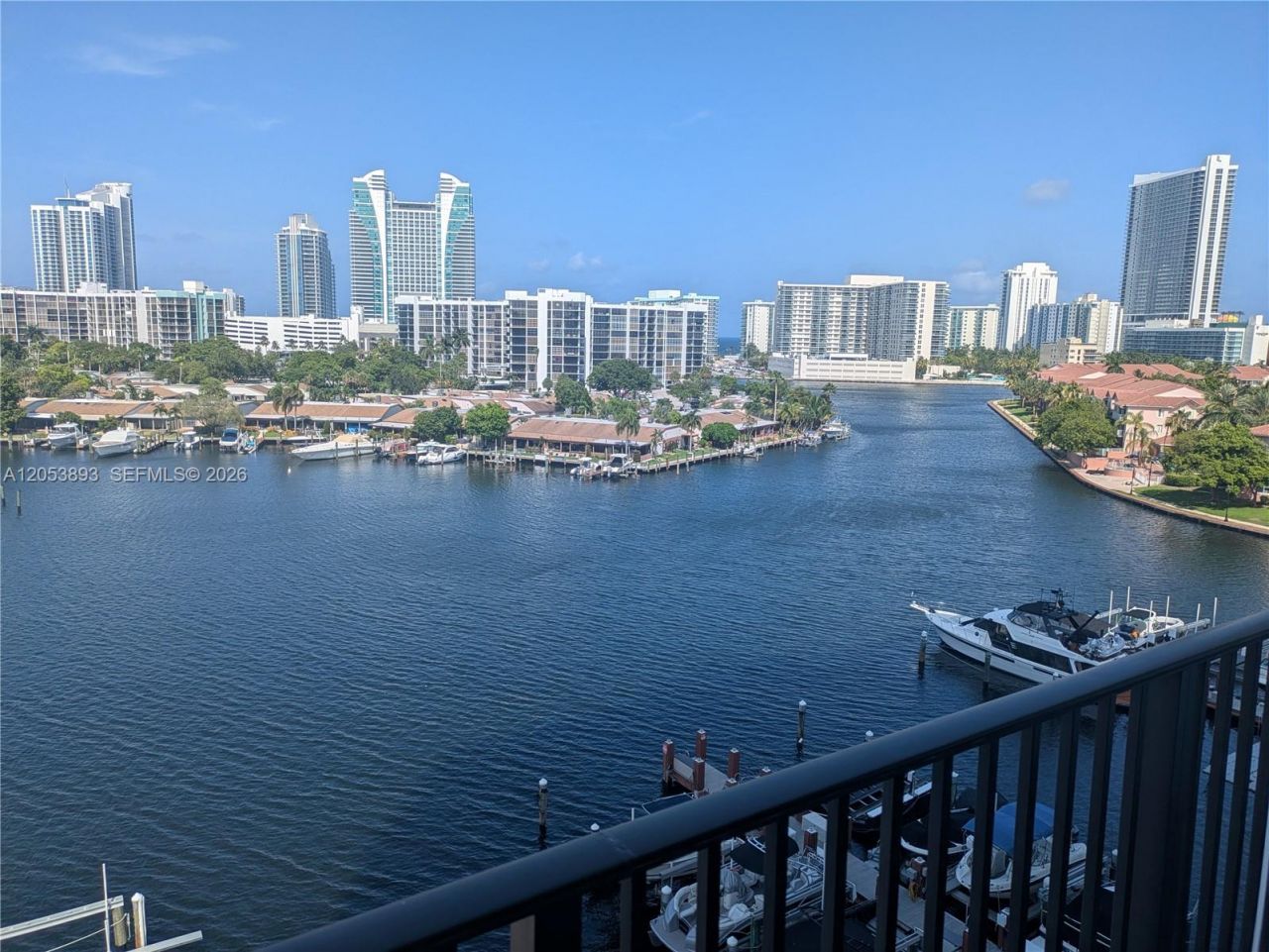 300 Three Islands Blvd, Unit 207, Hallandale Beach, FL 33009 Photo