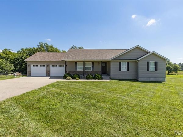3108 Ridgewood Hills Drive, Farmington, MO 63640