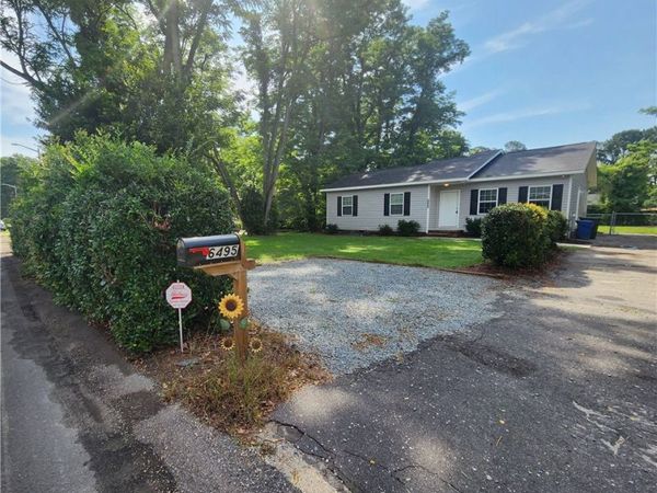 6495 PORTSMOUTH Drive, Fayetteville, NC 28314