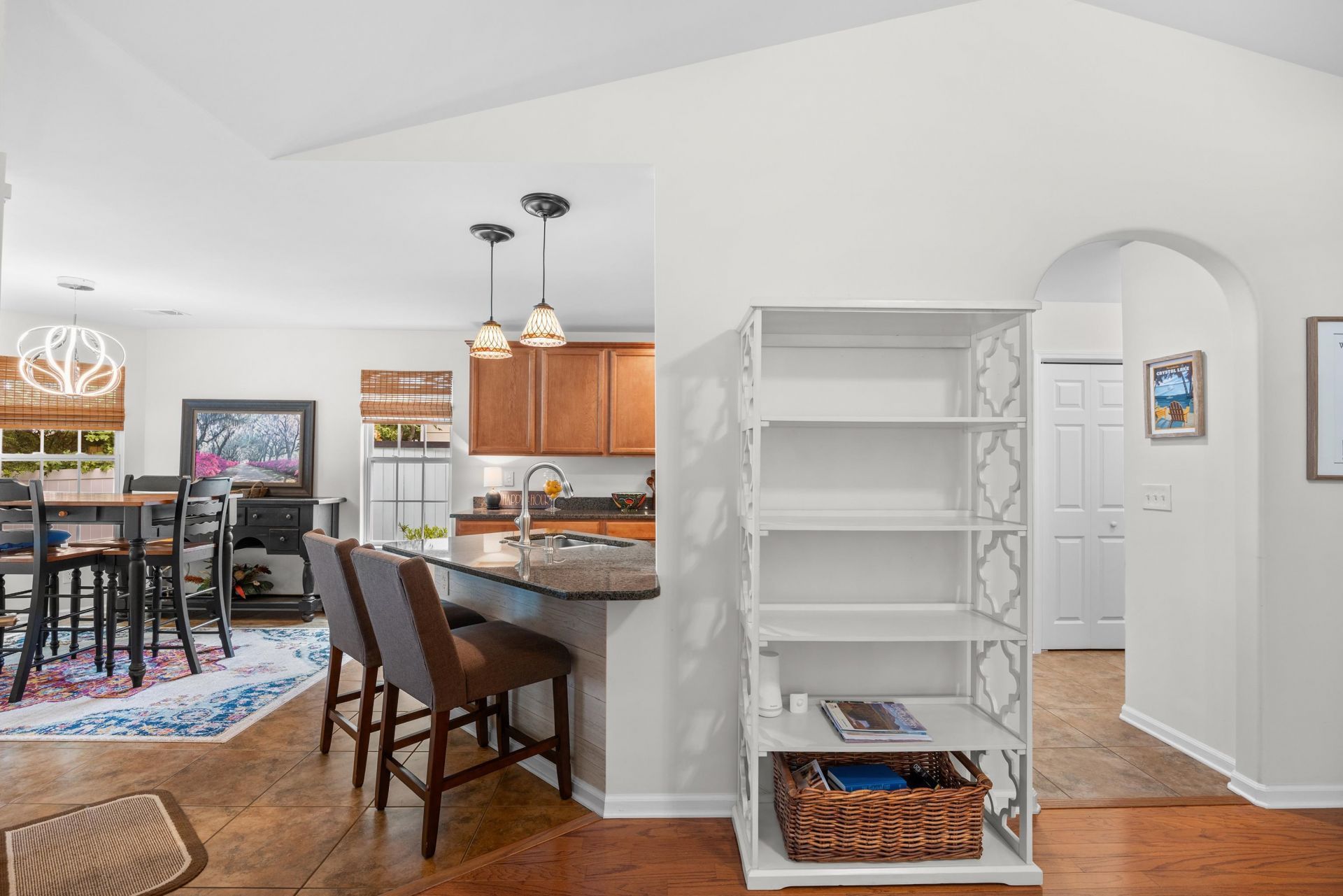 110 Clearwater Dr.  Photo 8