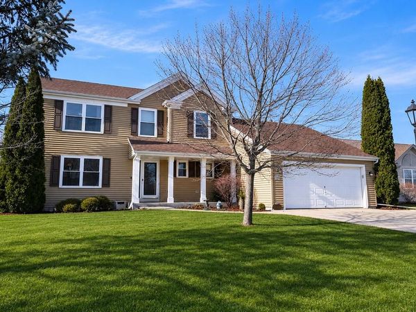 W142N9823 Amber DRIVE, Germantown, WI 53022