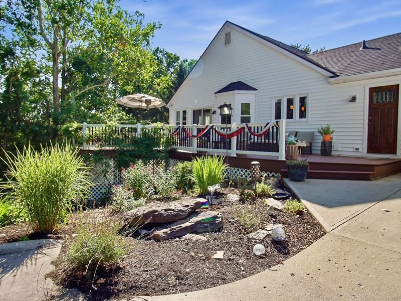 5200 Hampton Court , Zanesville, OH 43701 Photo 3
