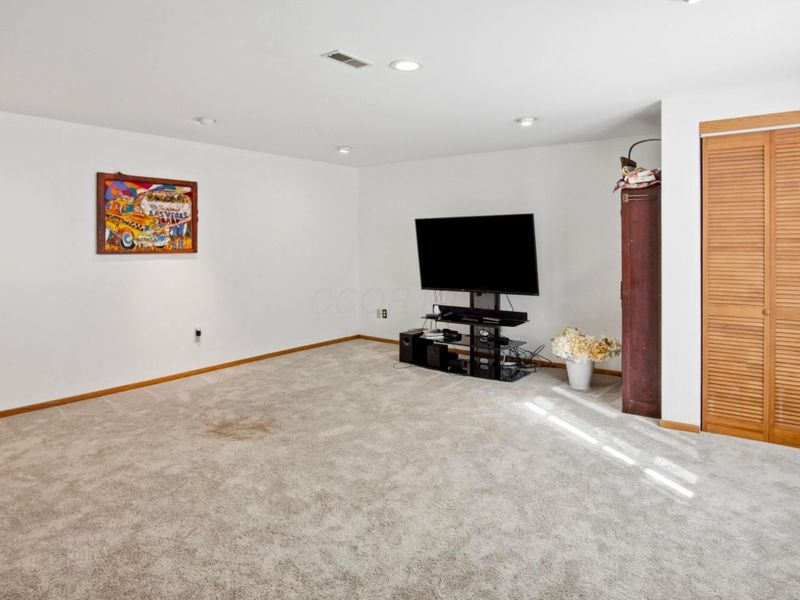 5200 Hampton Court , Zanesville, OH 43701 Photo 54