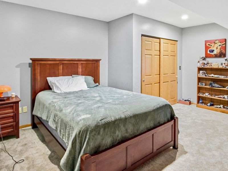 5200 Hampton Court , Zanesville, OH 43701 Photo 58