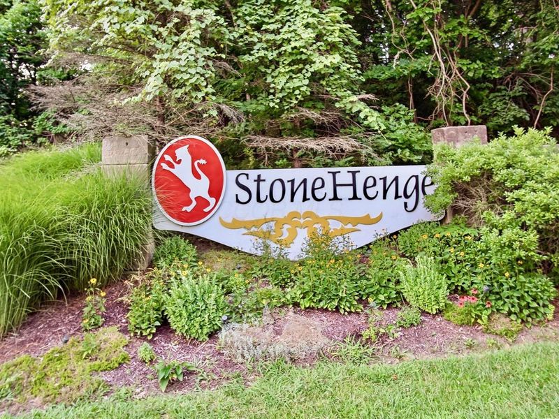 5200 Hampton Court , Zanesville, OH 43701 Photo 6
