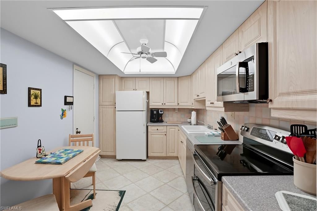 7146 Estero Blvd, Unit 212, Fort Myers Beach, FL 33931 Photo