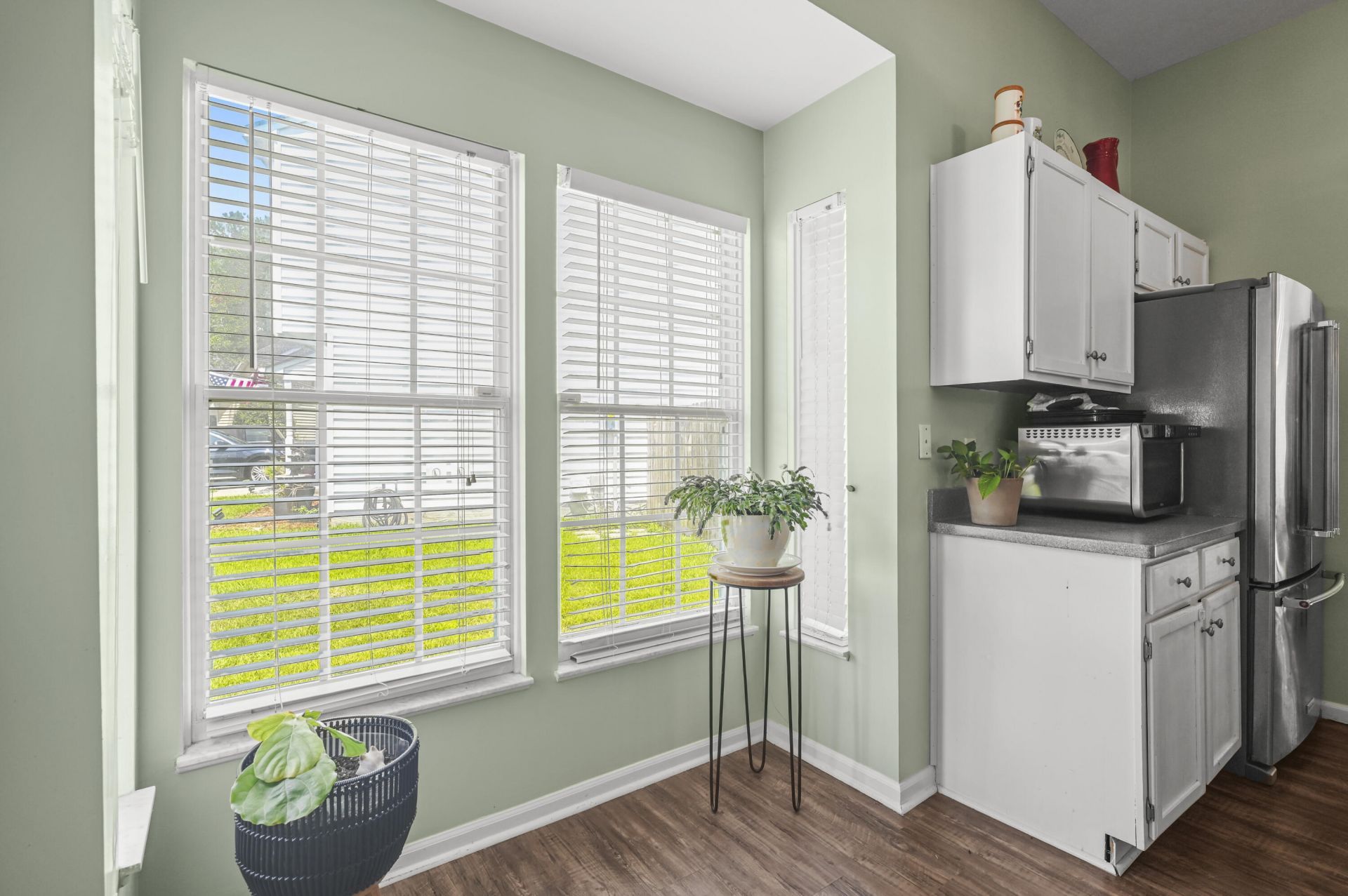 202 Challis Court Photo 18